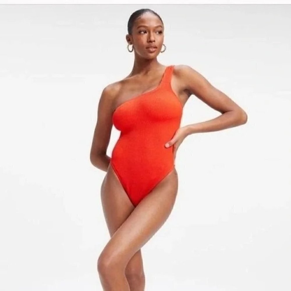 Good American Always Fits One Shoulder Bright Poppy Textured‎ One Piece Swimsuit